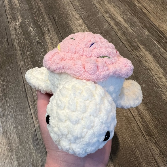 Cupcake Sea Turtle Handcrafted Crochet Plushie in Soft Snuggle Yarn - Picture 4 of 4